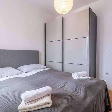 3 Bedroom Cozy In Vakantiehuis *