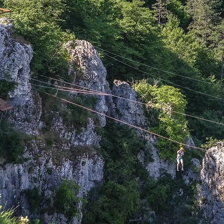 3 Bedroom Cozy In Nyaraló Žminj